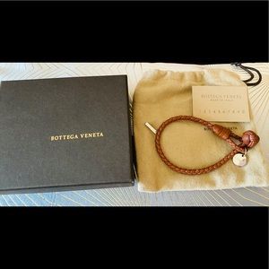 Bottega Veneta Intreciatto Leather Unisex Bracelet